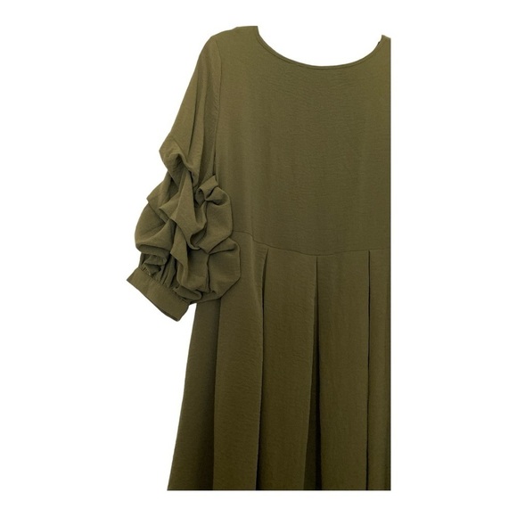 Patrizia Luca dress, olive green, size M/L.  High low. Bouffant ruffled sleeves. - Picture 3 of 5